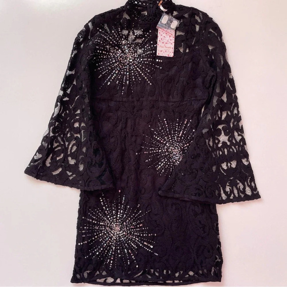 FREE PEOPLE North Star Black Lace Bell Sleeve Sequin Mini Dress Size 0 - Picture 6 of 16
